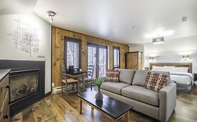 Auberge Du Lac Taureau Et Condos