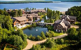 Auberge Du Lac Taureau Et Condos